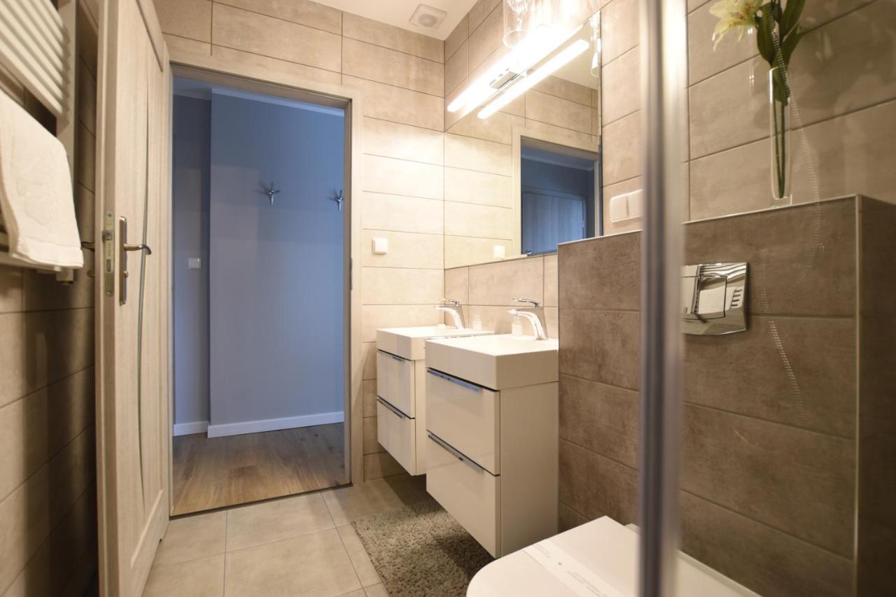 Apartamenty Pod Gwiazdami Ustroń Exterior foto